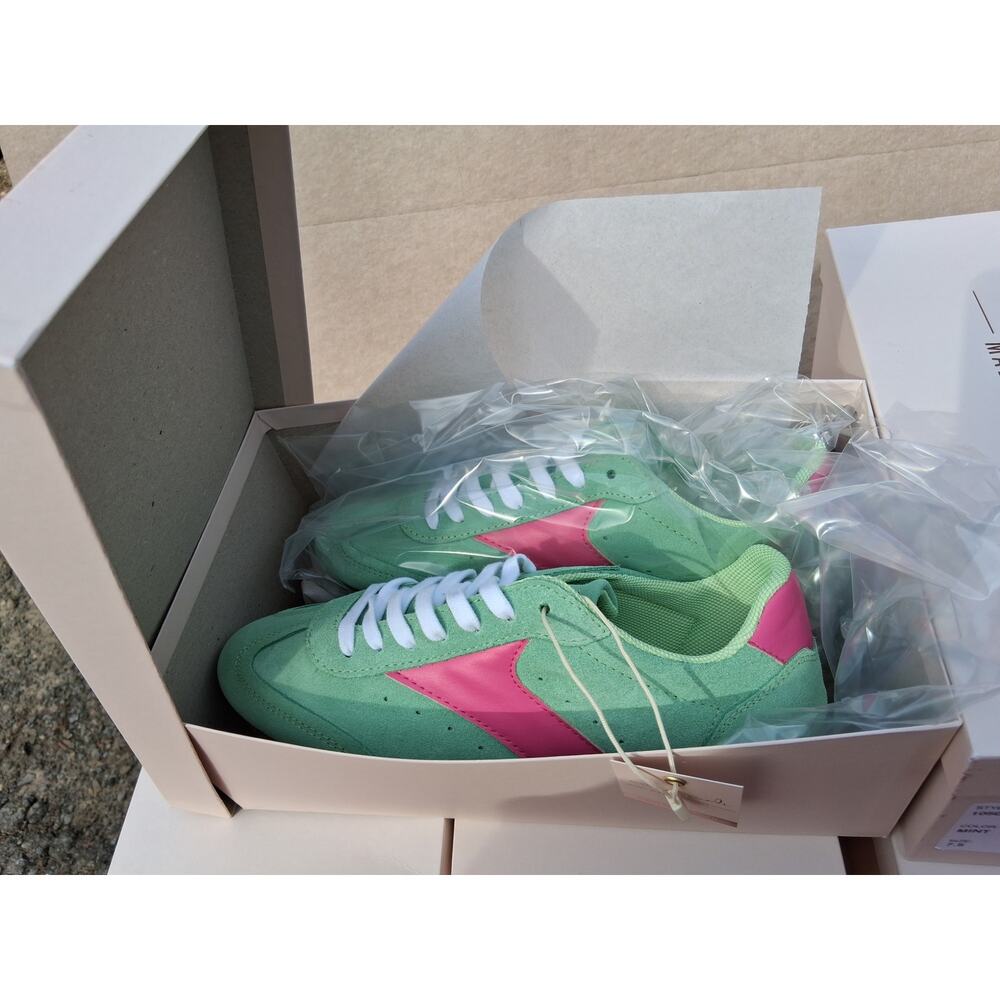 Mila paoli nib suede mint green and pink sz 6.5 sneakers women's